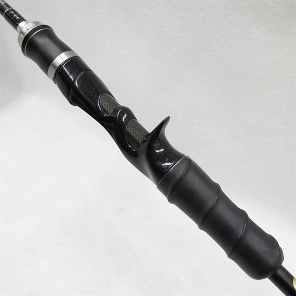 １３エクスセンスＢ８０４ＭＬ／ＲＳ